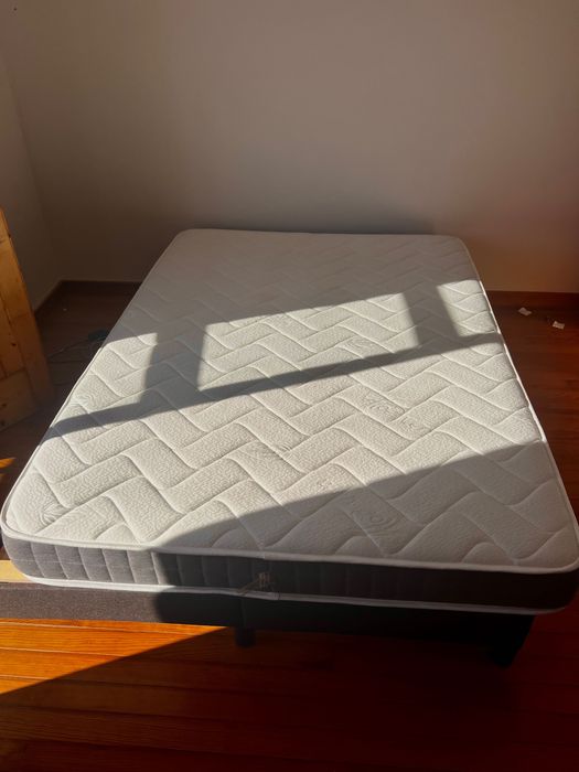 Conjunto de Estructura + Colchão DORMUS Pocket Spring (140x200)