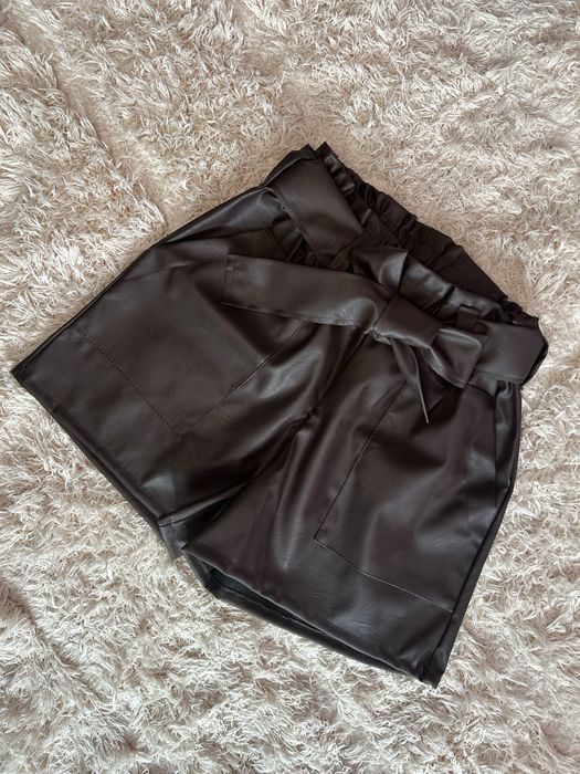 Spodenki damskie czekoladowe ekoskóra S/M krótkie spodenki do rajstop