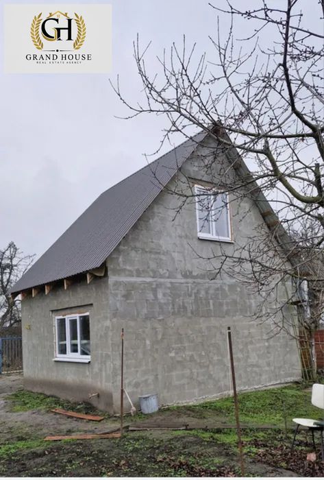 Продам новий будинок за ціною малосімейки. Полтавська.