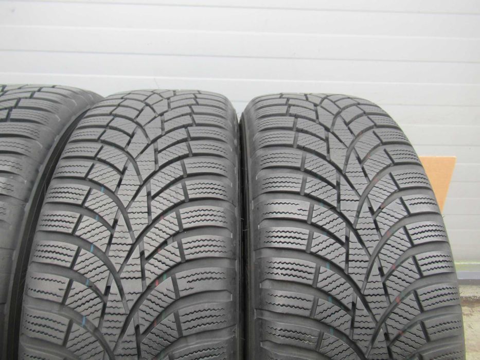 ALU+Opony zima R17 Hyundai BAYON,KIA Stonic 2008