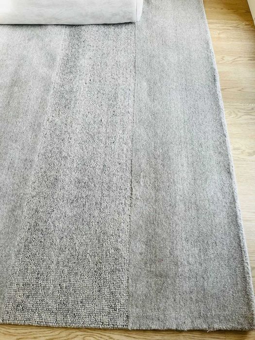 Tapete em lã tecido à mão