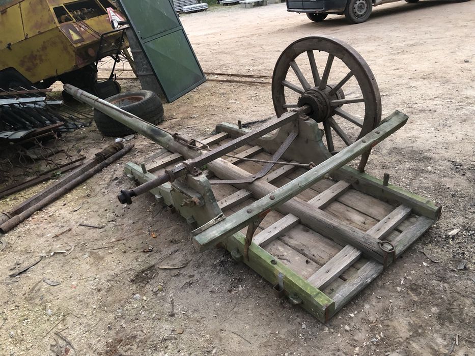 Carro de bois em bom estado