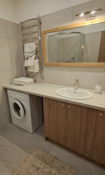 Оренда   Частини будинку  по вул. М.Голубця.