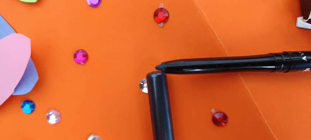 Promka! Perfumki SoftMusk+konturówka Avon