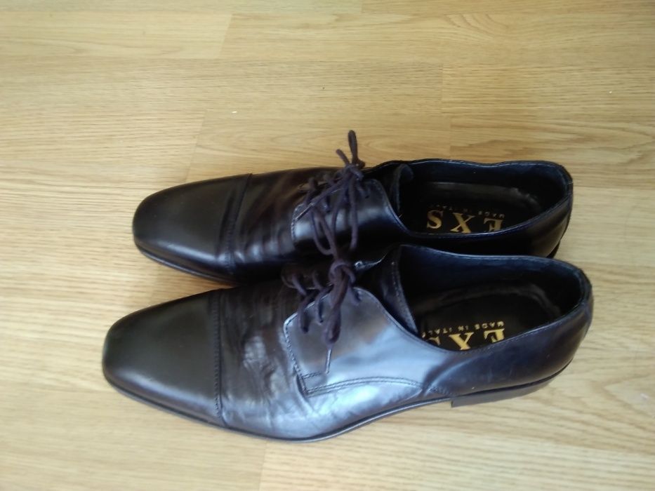 Buty męskie skórzane.