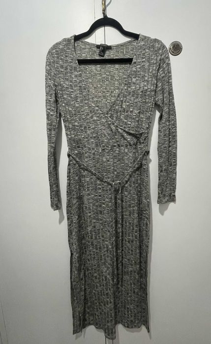 Vestido Midi Forever 21 / Ribbed Knit Dress / Robe mi-longue maille