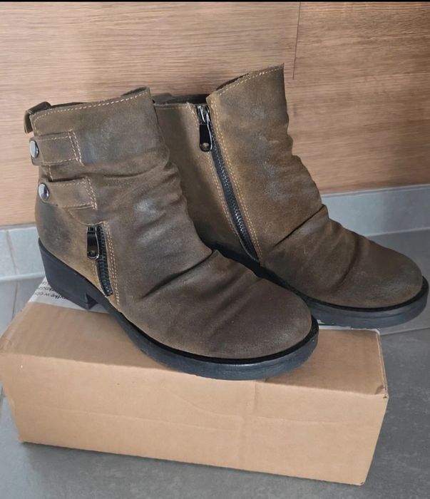 Botki skórzane venezia r.37 khaki