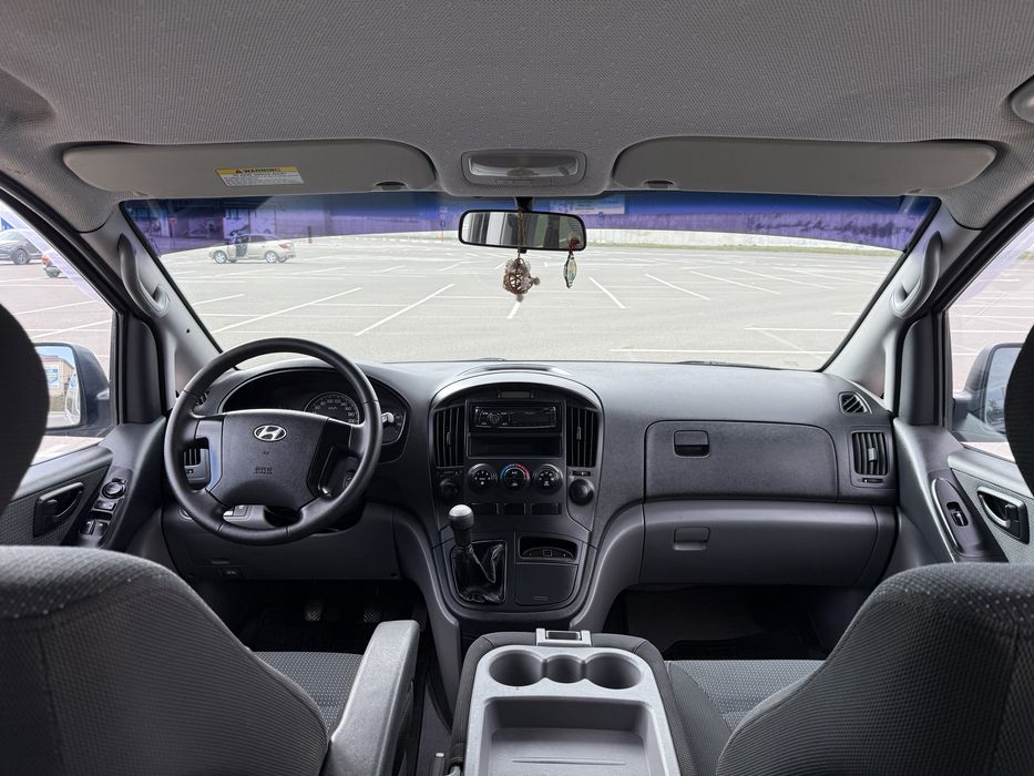 Бус Hyundai H-1 (2009) Пасажир 9 місць, торг, обмін, лізинг, кредит