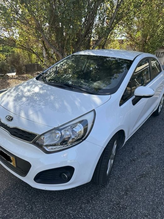 Kia Rio 1.2 CVVT TX (IUC e IPO até 10/2027)
