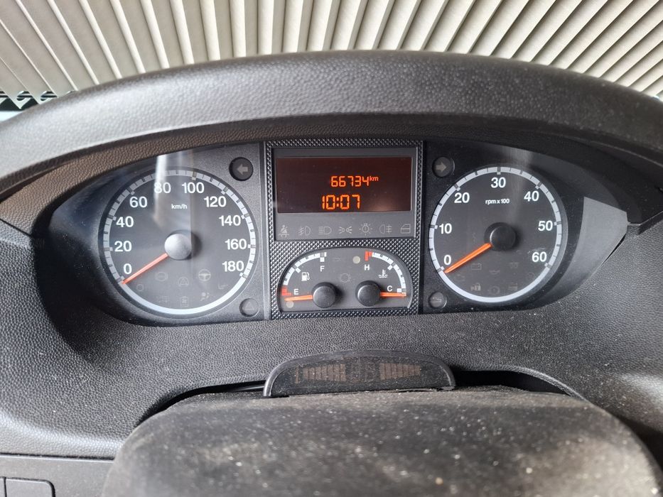 Autocaravana Burstner Ixeo IT 710