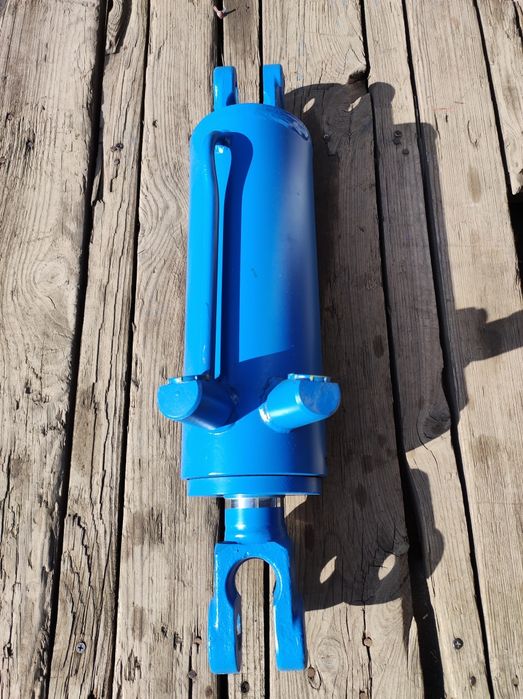 Гідроциліндри навіски трактора нові