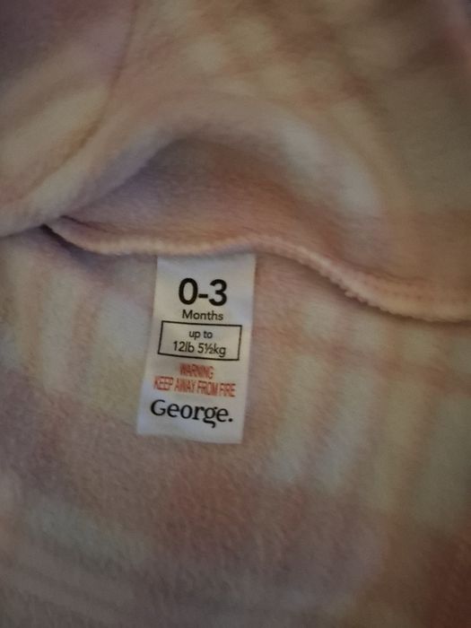 Sukienka  z polaru + rajstopki do 3 m-cy