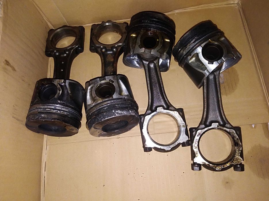 Шатун 97376220 Поршень 98428376  Opel Astra Zafira A17DTR Z17DTJ