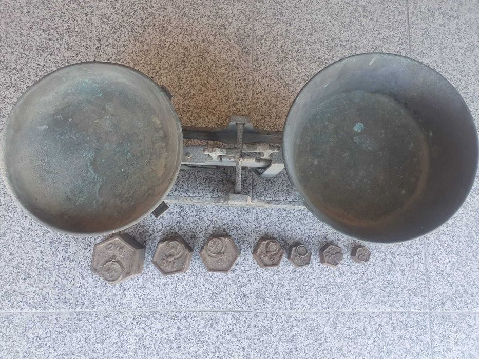 Balança antiga de 15 kg
