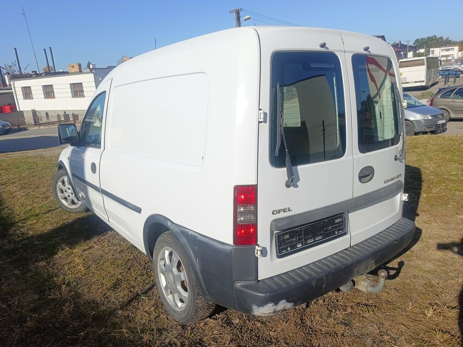 Opel Combo bez rdzy ładny