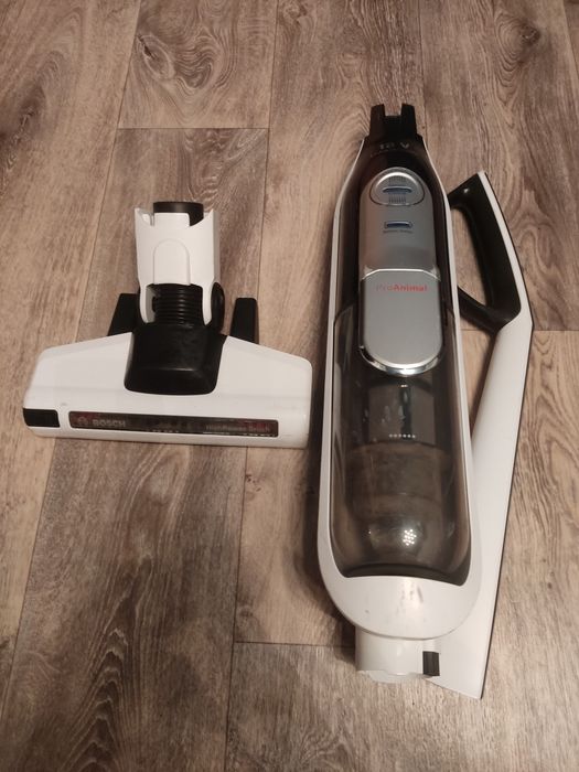 Аккумуляторный пылесос Bosch 18v. По запчастям.