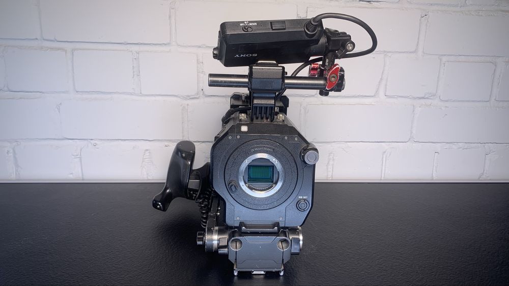 Кінокамера Sony  PXW-FS7 з Raw модулем
