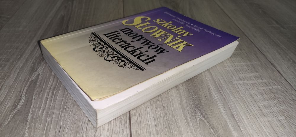 Szkolny słownik motywów literackich B.Drabarek i inni