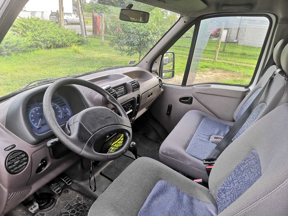 Wynajme renault MASTER