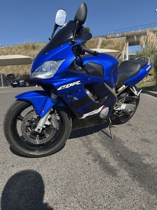 Cbr 600 f4i 2001