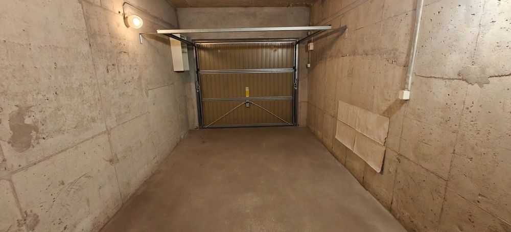 Sprzedam zamykany garaż 16,2 m² - prąd, niski czynsz | Lublin Sławin, ul. Tarasowa - Widok 5