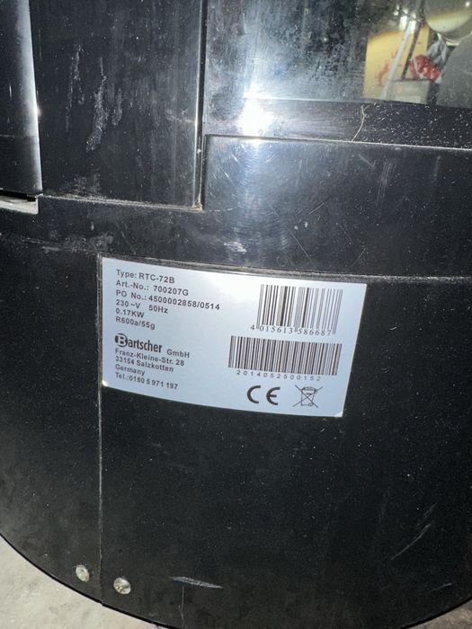 Холодильная витрина EWT INOX RTC-72L Холодильник