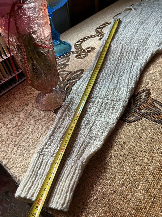 Piękny ręcznie robiony sweter