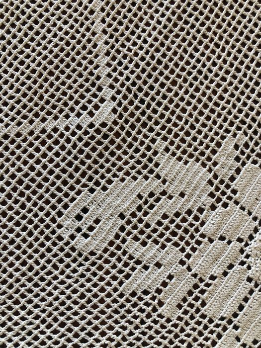 Toalha para mesa em crochet, feita à mão nos anos 70. Algodão