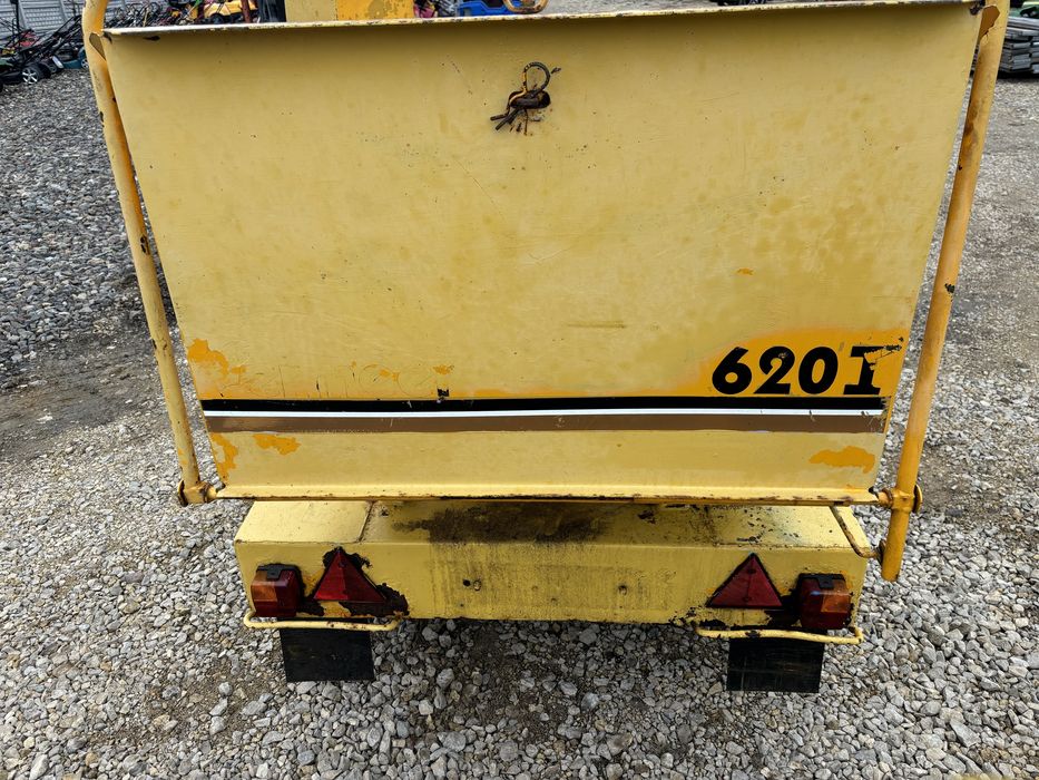 Rębak rozdrabniacz spalinowy Vermeer 620 L