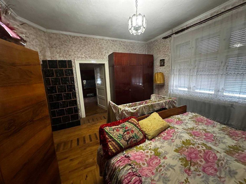 Продається будинок у смт. Дубове