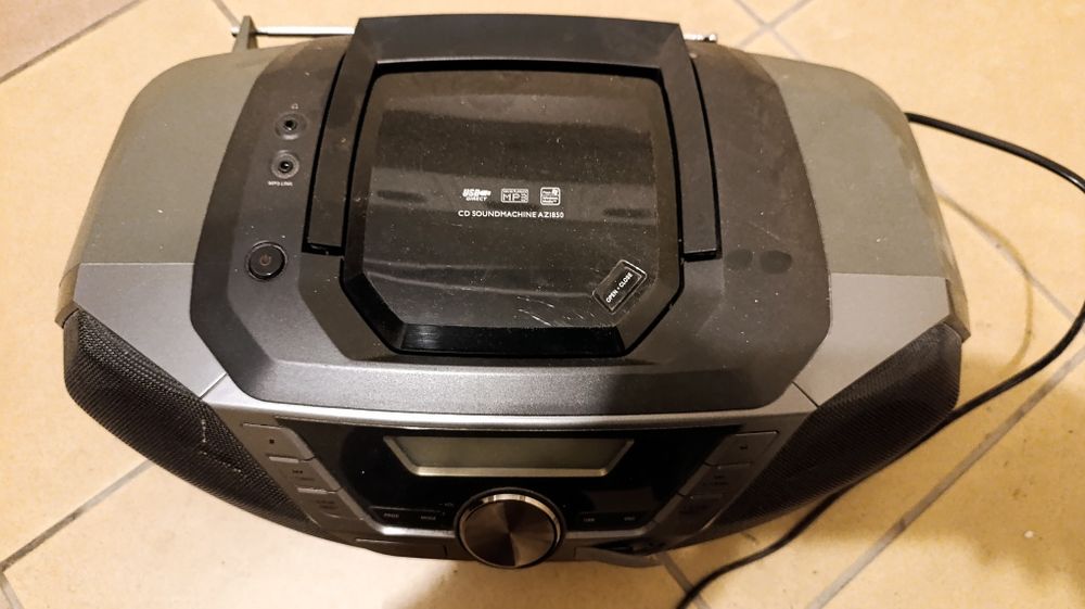 Boombox Philips AZ1850, problem z odczytem CD