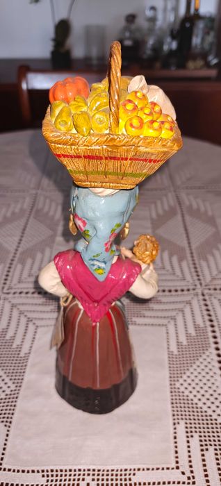 Boneca Porcelana Minhota