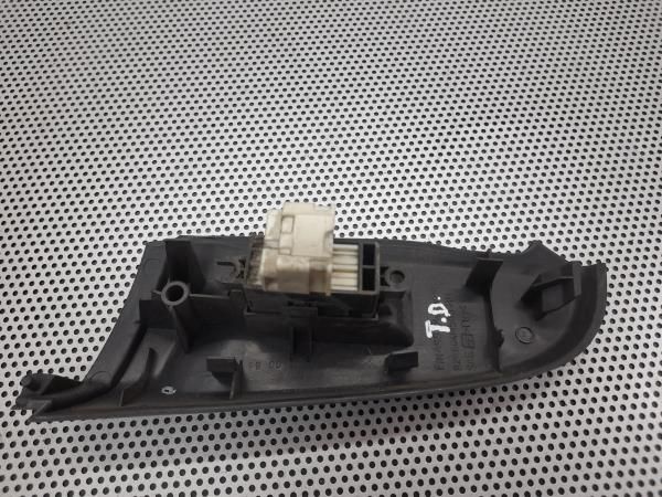 Comando / botão / interruptor vidros trás direito NISSAN Almera II Sed