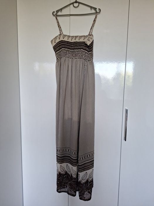 Довгий сарафан, сукня, плаття м