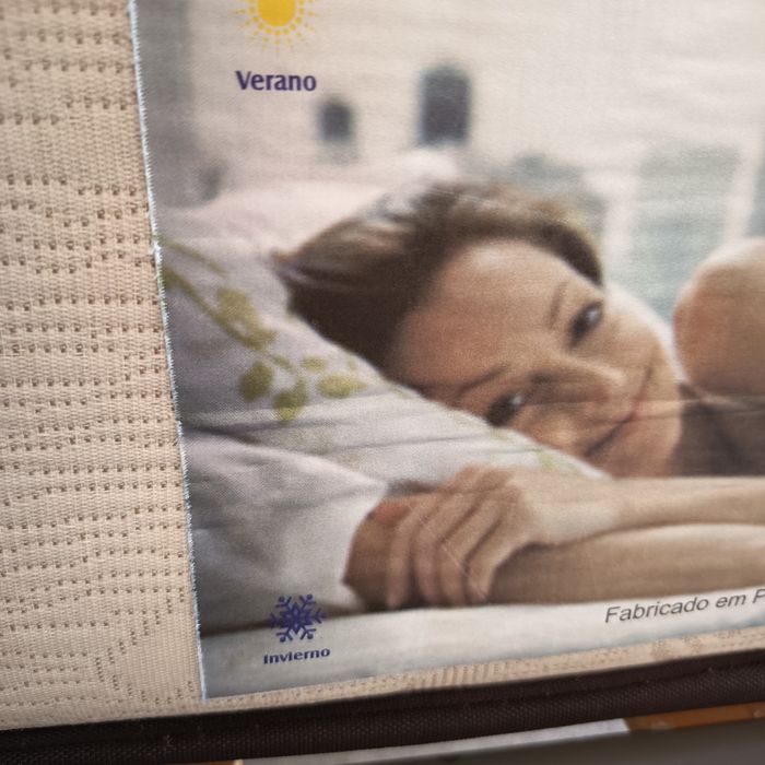 Cama de Casal estrado estrutura com colchão ortopédico