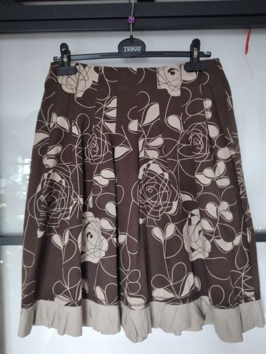 Spódnica w rozmiarze 36. Reserved