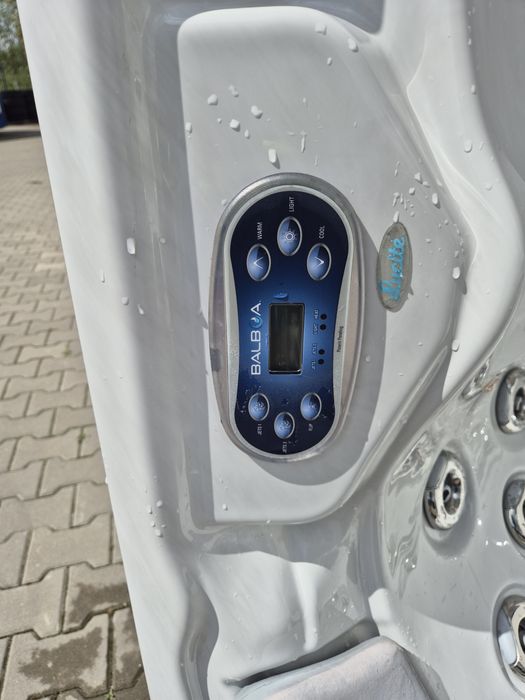 Jacuzzi ogrodowe używane 7️⃣ osobowe Wellis