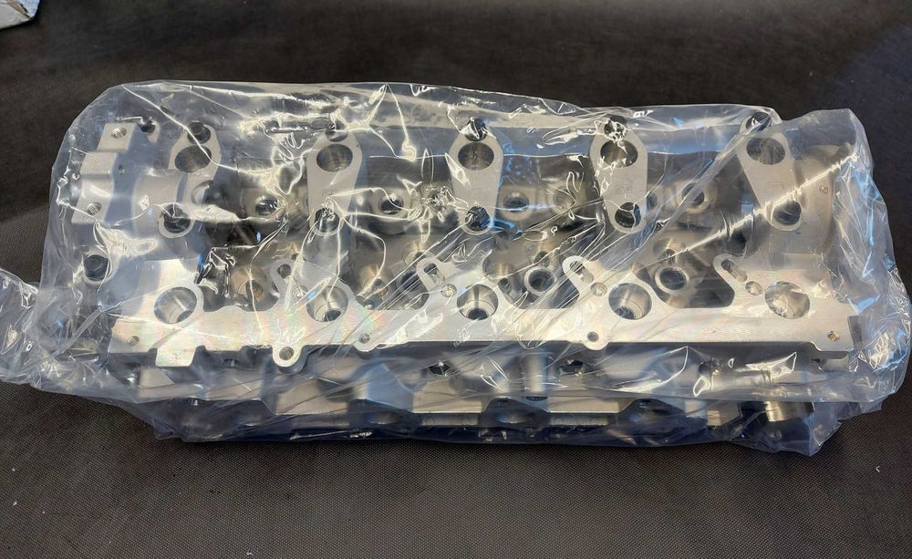 Nowa głowica Hyundai Kia 2.0 CRDI