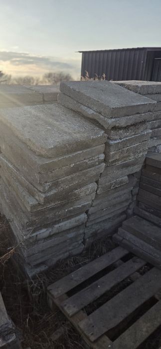 Płyta chodnikowa kwadratowa