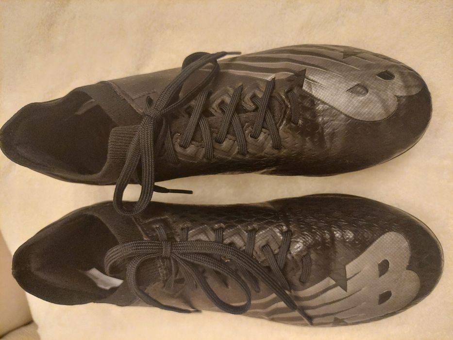 Butu sportowe korki New Balance Furon Soft Ground 42Furon Soft Ground