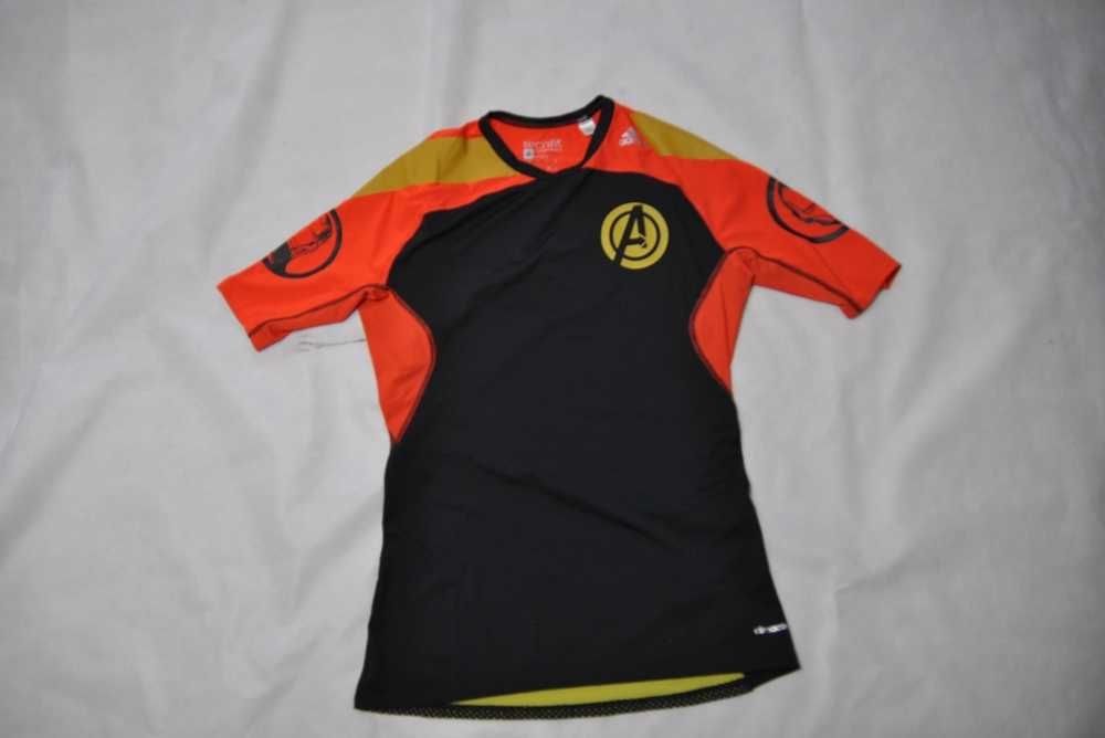 ADIDAS TECH FIT AVENGERS XL męska koszulka kompresyjna Iron Man Marvel pu1v