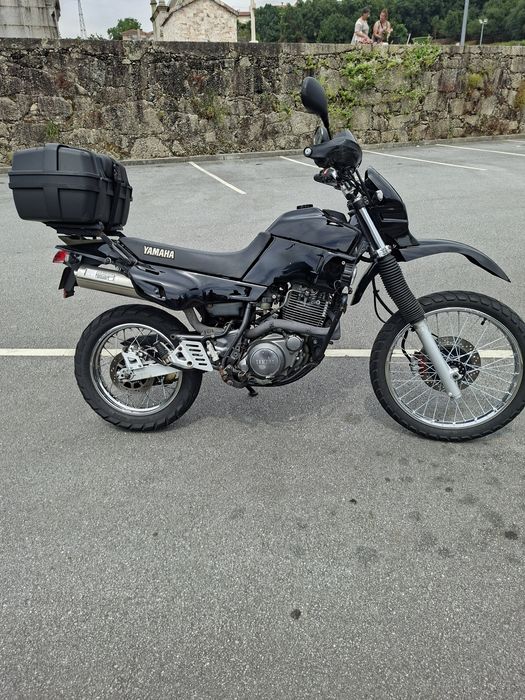 Vendo yamaha xt 600e