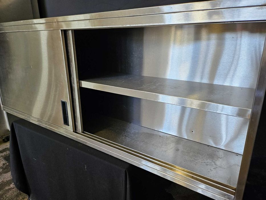 Armário de parede em inox