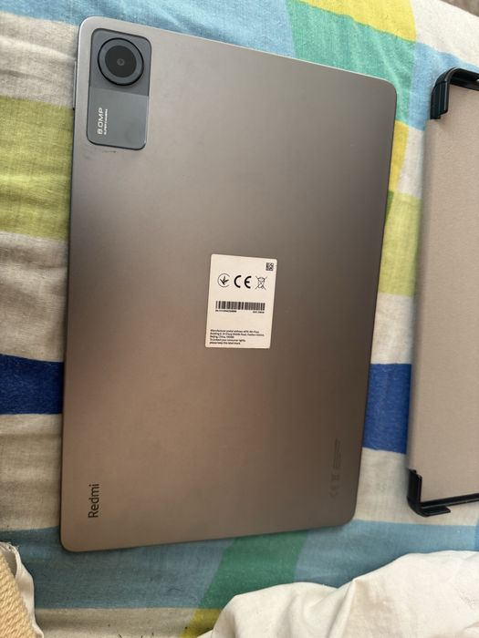 Продам планшет Xiaomi pad se 8/256