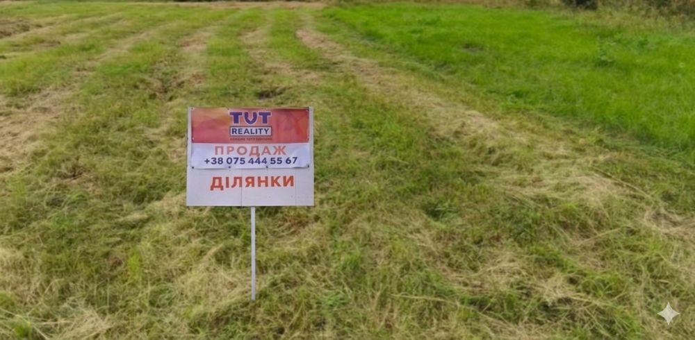 Продаж ділянка Камяниця 6 сотин під забудову  при центральній дорозі