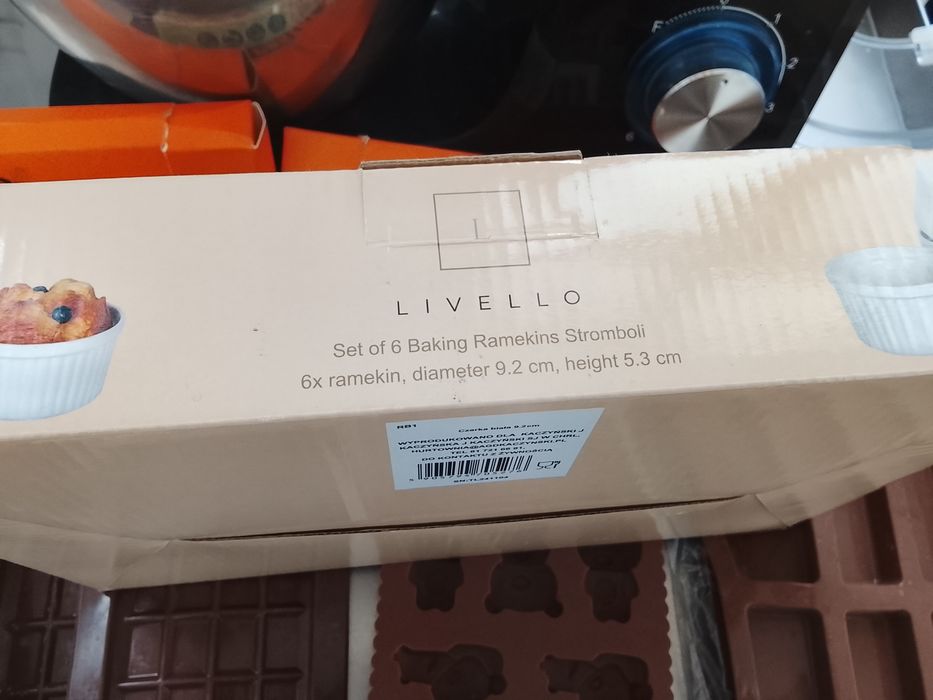 Formy silikonowe zajączki, kwiatki, rękaw cukierniczy kokilki