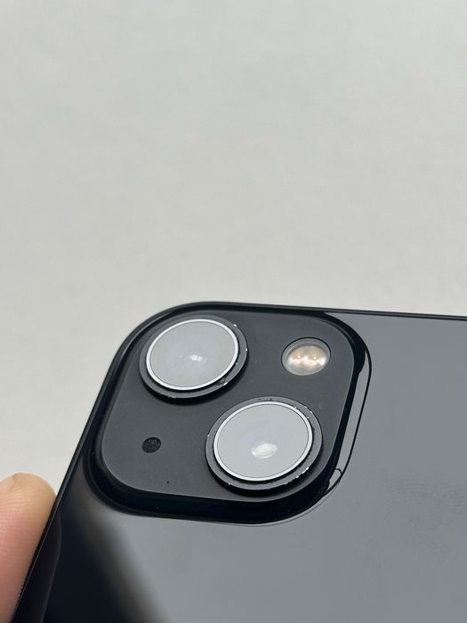 iPhone 13 – 256GB (Preto / Midnight)