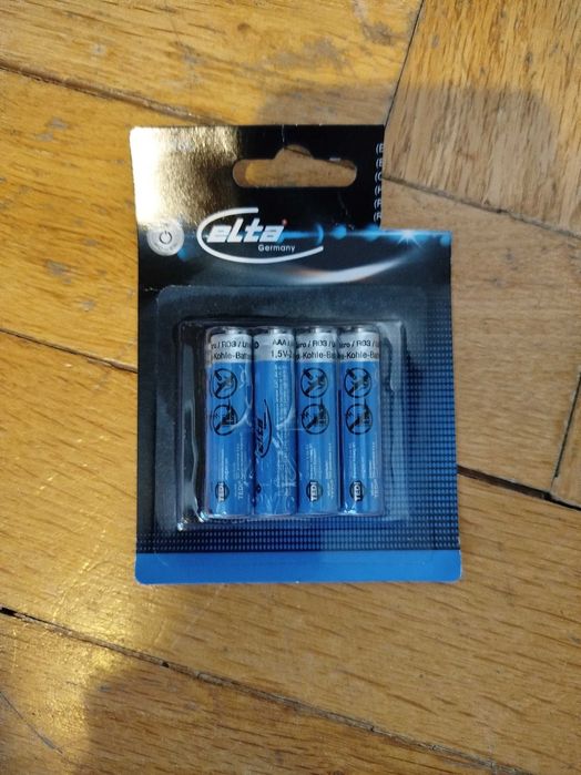 Komplet 8 baterii AAA - NOWE