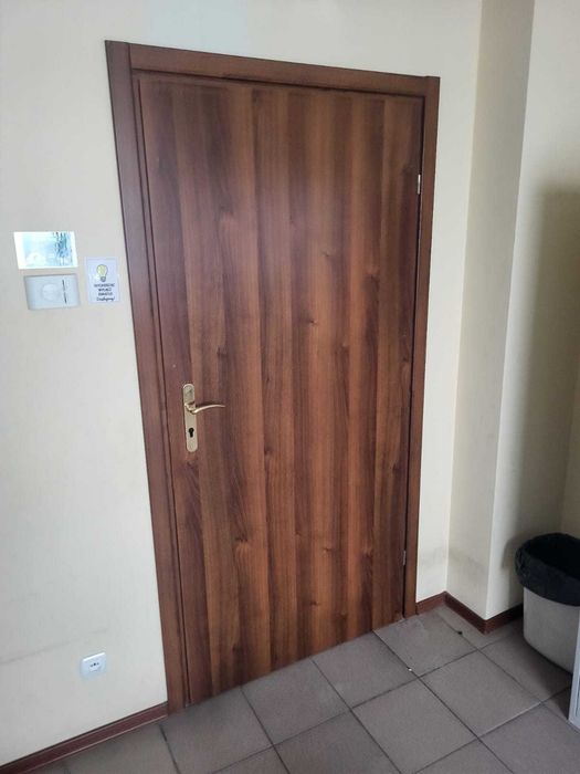 Drzwi PORTA 80' 90' lewe prawe , dobry stan.