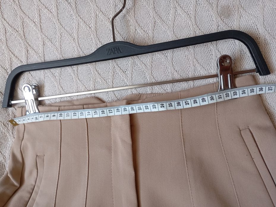 ZARA S beżowe NOWE eleganckie spodnie cygaretki